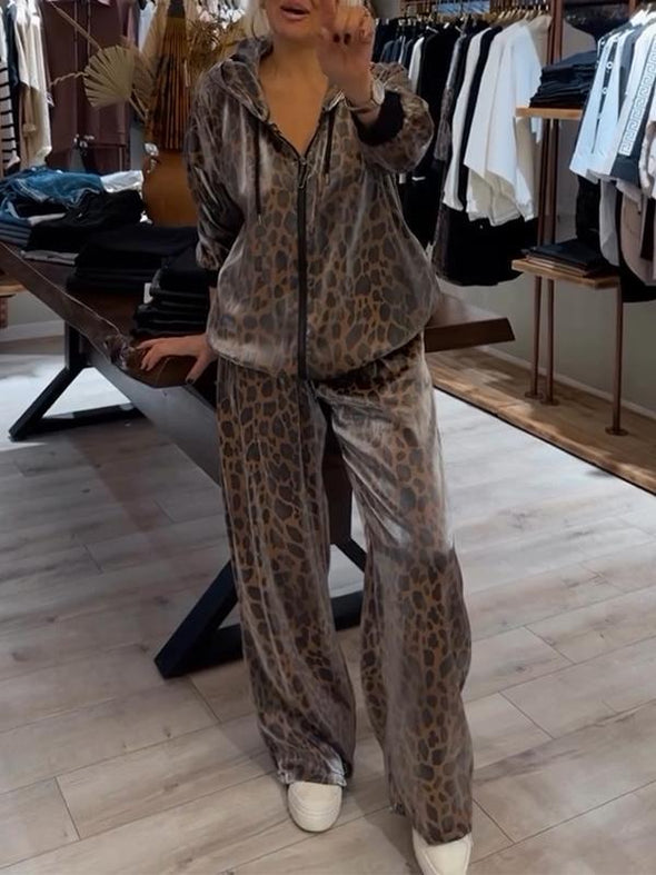 Women's Hooded Leopard Printed Two-piece Suit